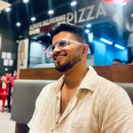 Aakash Pathak - @yeaakashvanihai - Instagram