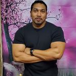 Aaron Alli - @aaron_a79 - Instagram