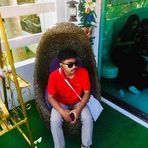 Aaron Amor - Facebook