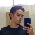 Aaron Arias - @aaron_arias28 - Instagram