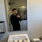 Aaron Ballines - Facebook