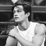 Aaron Beaufort - @its_beaufort - Instagram