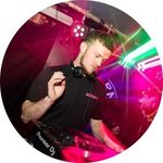Aaron Beecroft - @aaronbeecroft - Instagram