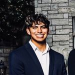 Aaron Benavides - @_.aye_aye_ron._ - Instagram