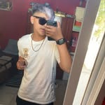 Aaron benitez  - @011_.aaroon - Instagram