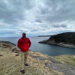 Aaron Brochu - @i_am_a_aron_b - Instagram