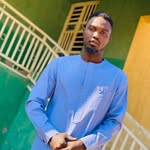 Aaron Isa bulus - @aduganronnie - Instagram