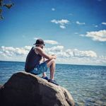Aaron Burt - @aaronburt4590 - Instagram