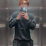 @aaron.button5 - Instagram
