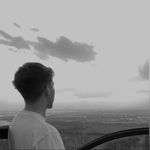 Aaron carbonell - @aaronncarbonell - Instagram