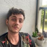 Aaron Carnes - @ajcarnes95 - Instagram