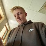 @aaron_daily2023 - Instagram