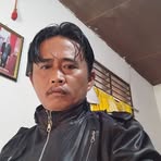 Aron Damanik - Facebook