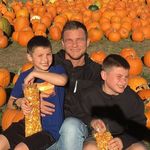 Aaron Deal - @aaron.deal.90 - Instagram