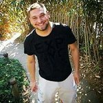 Aaron Decker - @ajdizzo - Instagram