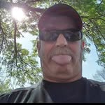 aaron denis - @wilsberry - Instagram