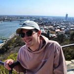 @aaron.deville - Instagram