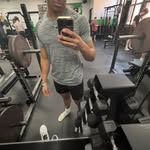 Aaron Eastman - @aaronliftshvy - Instagram