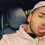 Aaron Echavarria - @aron152429 - Instagram