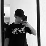 Aaron Ramirez - @aaronee.xx - Instagram