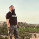 Aaron Eldridge - @stormcrowbuilds - Instagram