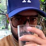 AE - @aaronescxbar - Instagram