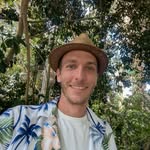 Aaron Harp - @renaissance_harp - Instagram