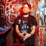 Aaron Hescher Kaplan - @aaronkapcomedy - Instagram