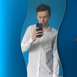 Aaron Hinder - @aaron.hinder123 - Instagram