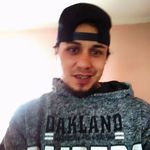 Aaron Hockley - @mogee213 - Instagram