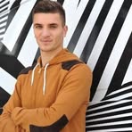 Aaron Holding - Facebook