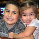 Aaron & Isabelles Closet - @aaronisabellecloset - Instagram