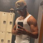 🅳 🅸 🅵 🅵 🅴 🆁 🅽 🆃 🀄️ - @_aaron.kyle - Instagram