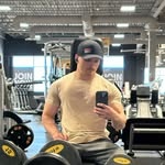 Aaron LaCroix - @aaronlcrx - Instagram