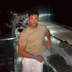 Aaron Larson - @aaronlarson93 - Instagram