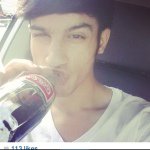Aaron Mistry💯 Leeds, 18 - @aaronmistry95 - Instagram