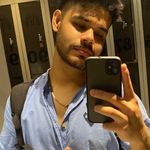 Aarón Leonardo - @aaronleoc - Instagram