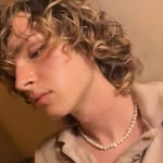 𝓐𝓪𝓻𝓸𝓷 𝓛𝔂𝓸𝓷𝓼 - @aaron_lyonss - Instagram