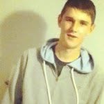 @aaron_mans - Instagram