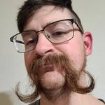 Aaron Marrett - @stashquach - Instagram