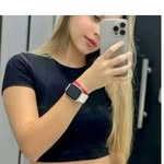 Melody AARON - @melodyaaron8 - Instagram