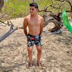 Aaron Mena Torres - @a_mena7 - Instagram