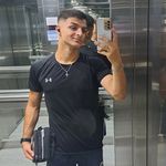 @aaronmerlos_ - Instagram