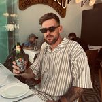 Aaron Monk - @aaron_monkk - Instagram