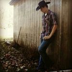Aaron Thomas Nail - @dodgeandchevy17 - Instagram