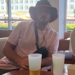 Aaron Newton - @aaron.newton.986 - Instagram