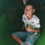 Aaron Paz - Facebook