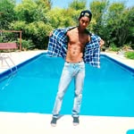 Aaron Peek - @flybo189 - Instagram