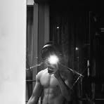 Aaron Plays - Facebook