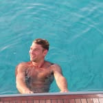 Aaron Ravenscroft - @aaronravenscroft - Instagram